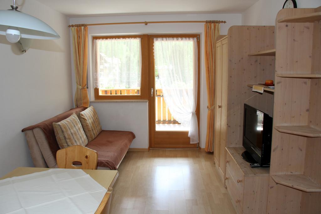 Apparthotel Marteshof Pfelders Buitenkant foto