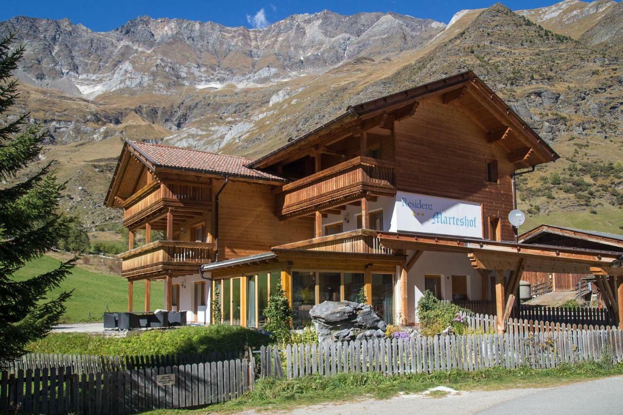 Apparthotel Marteshof Pfelders Buitenkant foto