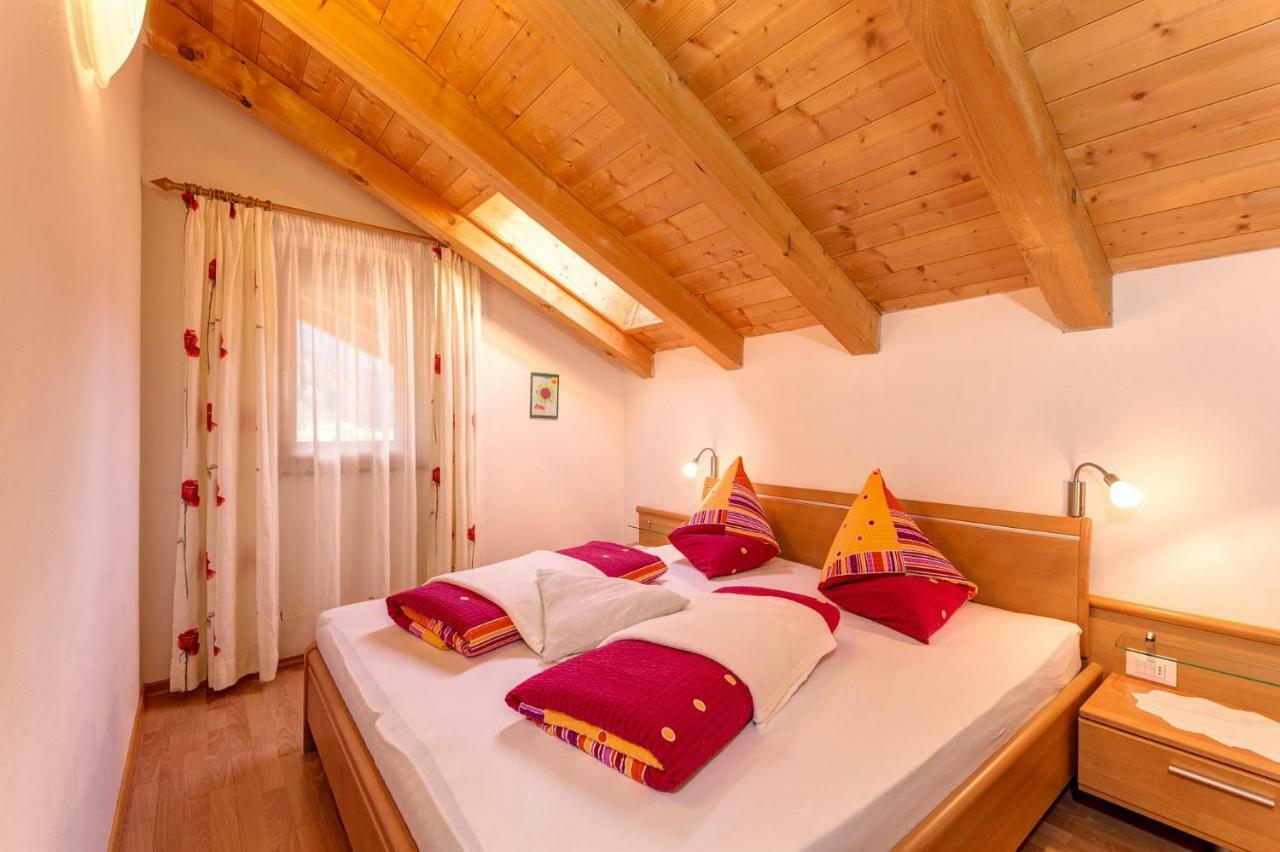 Apparthotel Marteshof Pfelders Buitenkant foto