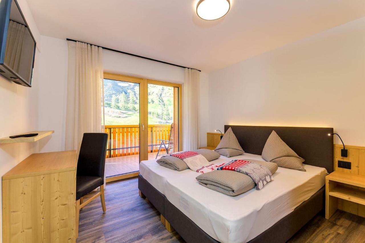 Apparthotel Marteshof Pfelders Buitenkant foto